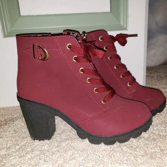 Ankle boots - Picture 1 of 1